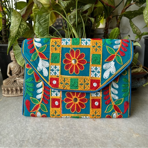 None Handbags - NWOT Multicolour Embroidered Two Way Bag